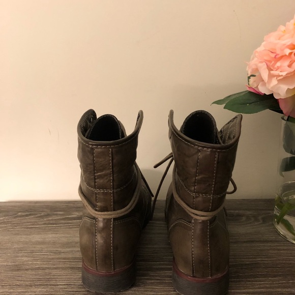 Nine West troop boots - Picture 5 of 8